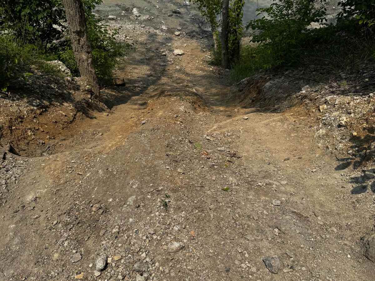 Yee Haw Ledges 105 photo 3