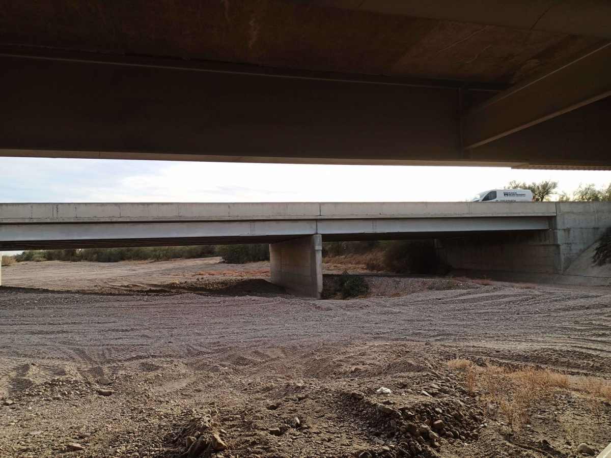 Vekol Wash I-8 Bridge Crossing trail photo
