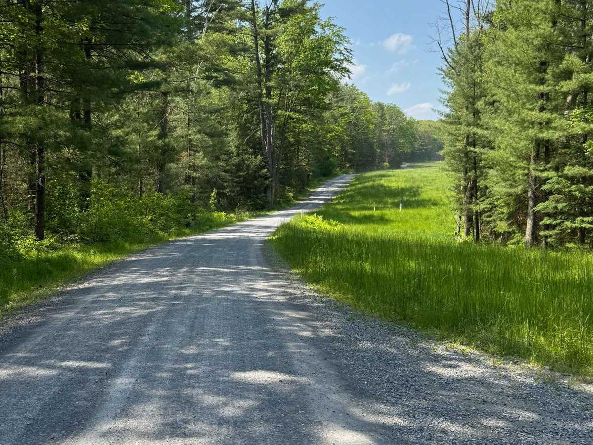 Dry Run Road photo 2
