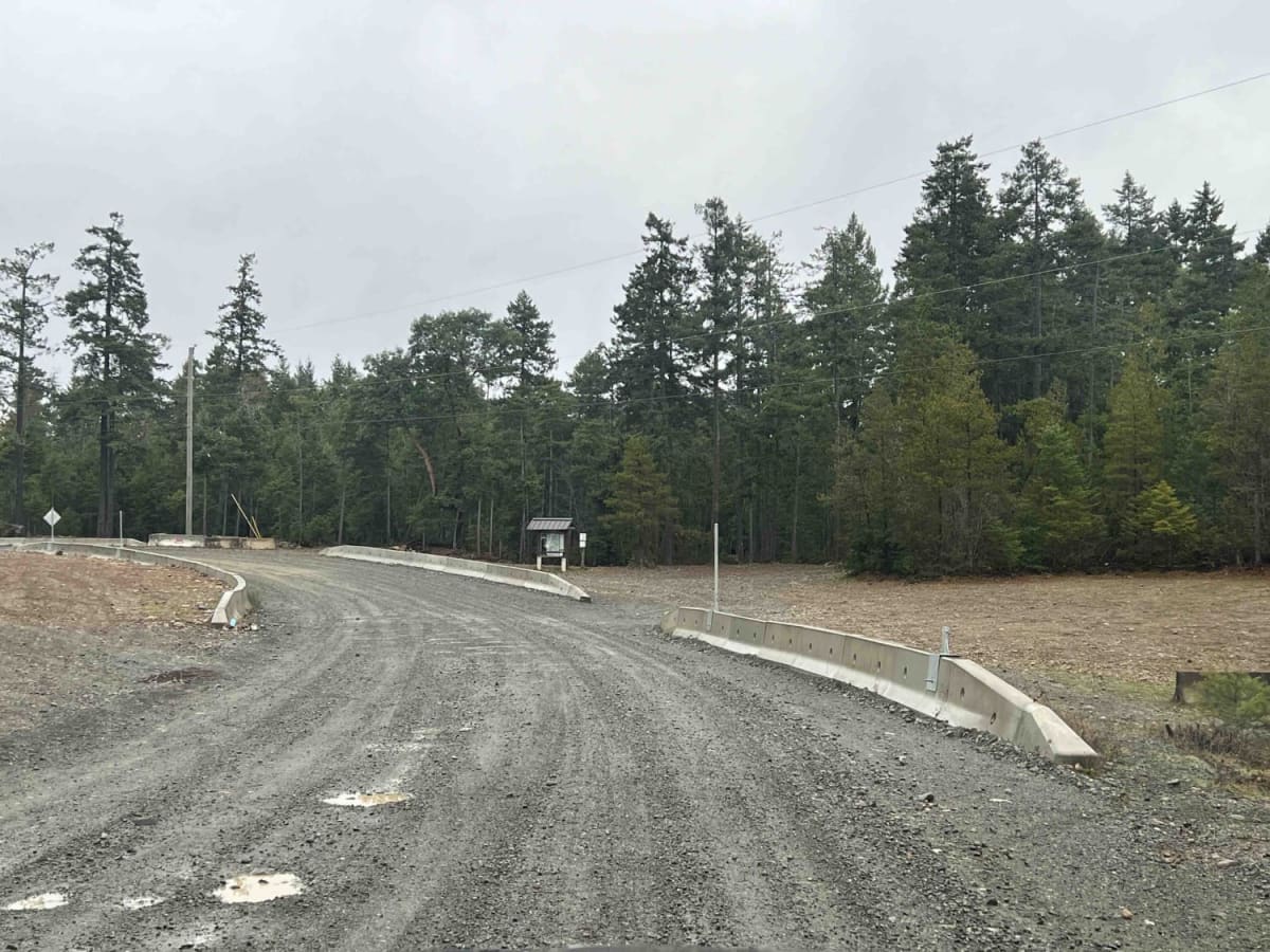 Whiskey Creek FSR photo 3