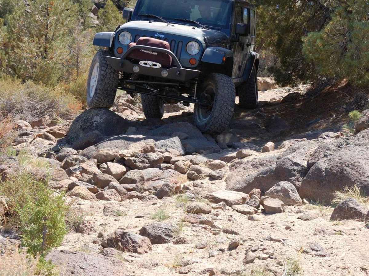 Adobe Valley to Little Huntoon Valley photo 4