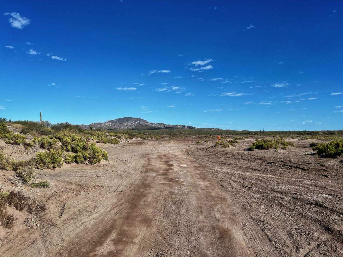 Baja El Bajo Km 810 trail photo