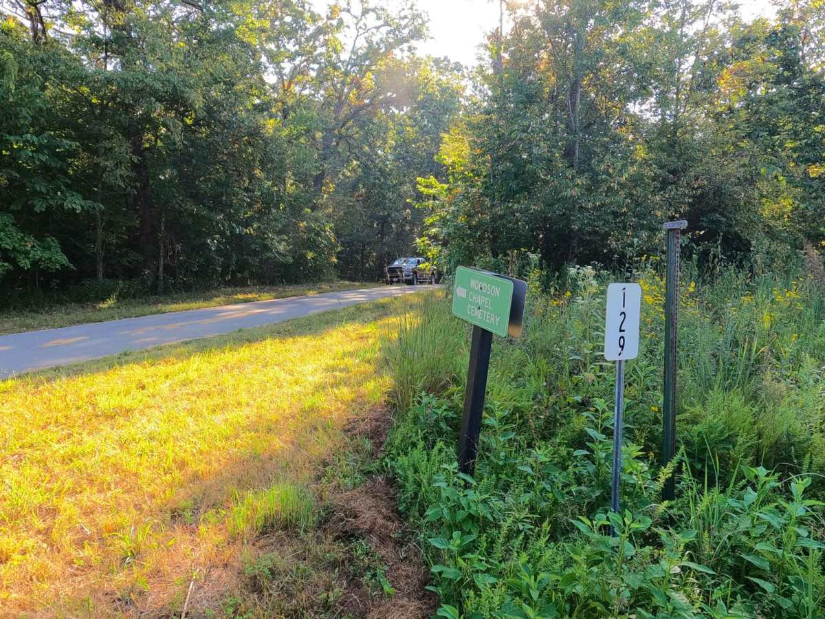 Woodson Chapel Road - FS 129 trail photo