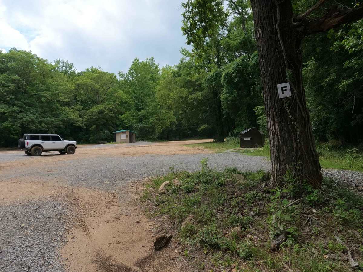 F to E Road trail photo