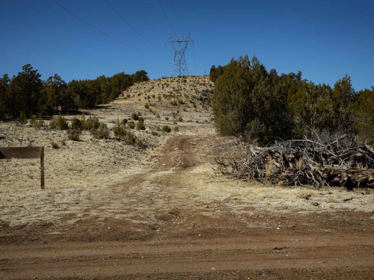 Powerline West trail photo