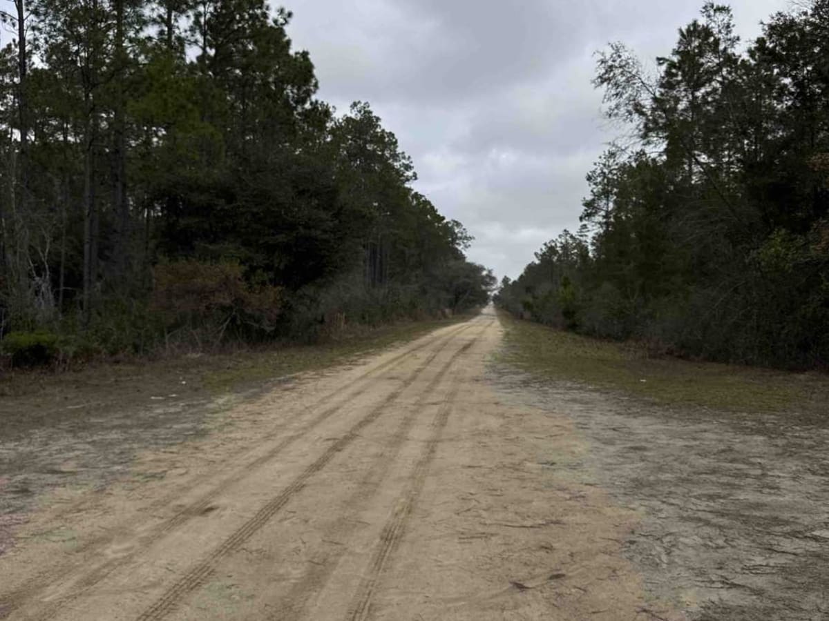 Tucker Road photo 5