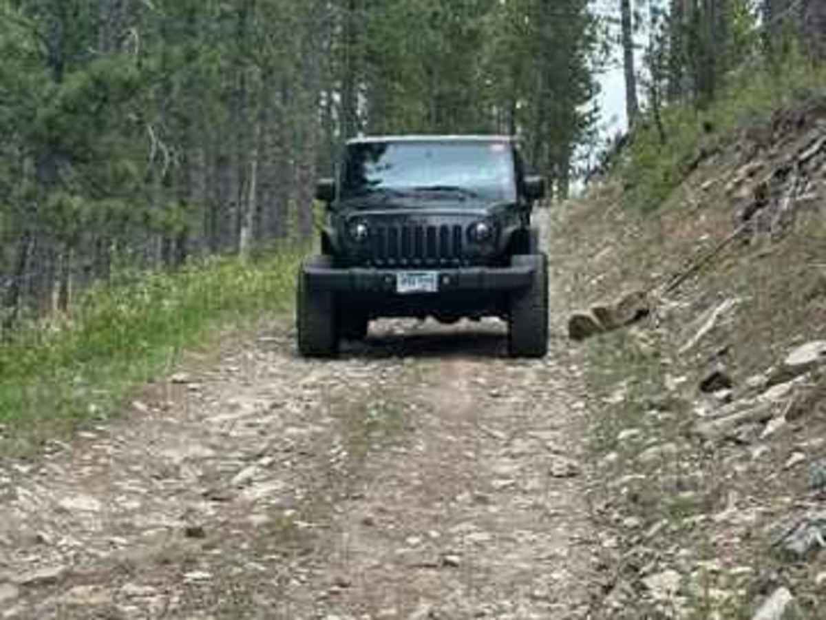 Veterans Peak Trail photo 6