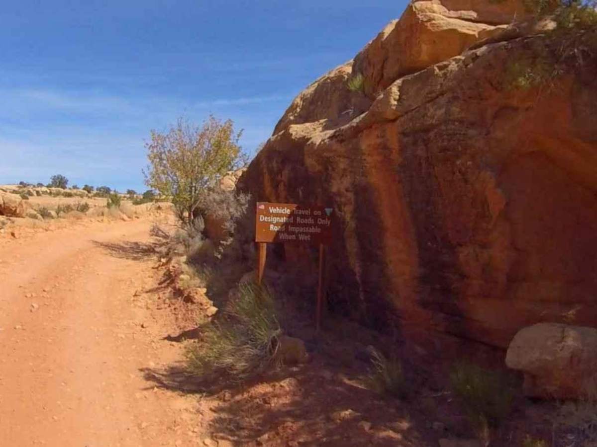 Short Canyon Road photo 3