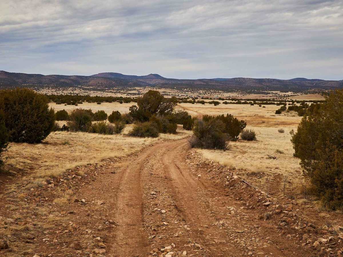 Grade Road Out trail photo