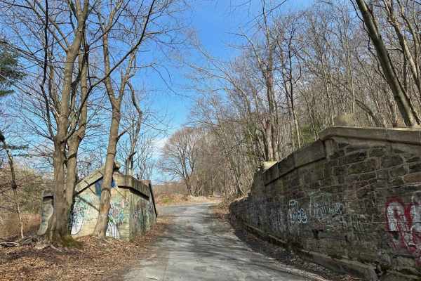 Ashland 102