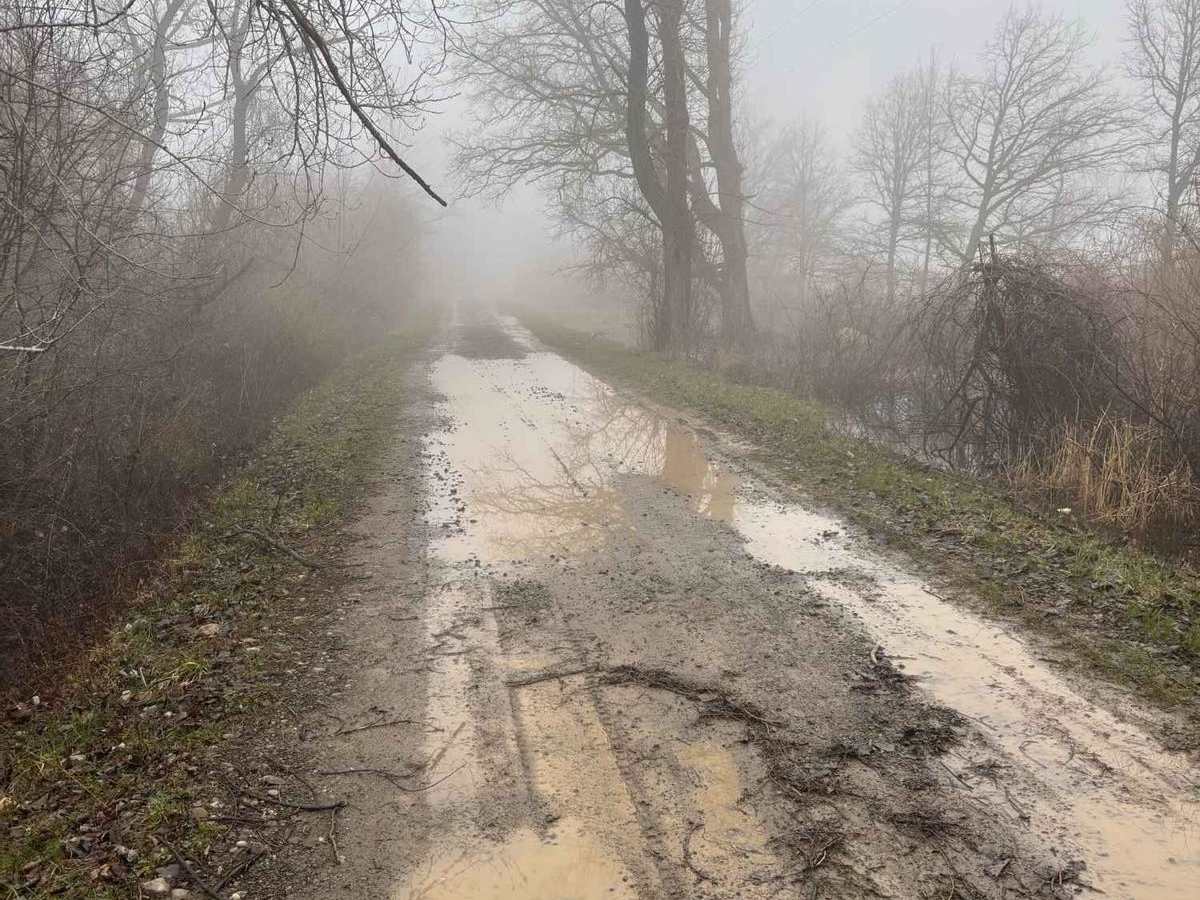 Northrup Hill Road photo 4