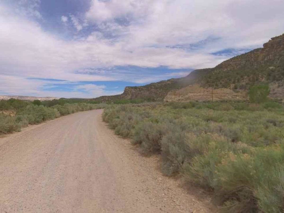 Old Escalante Road FH 17 photo 6