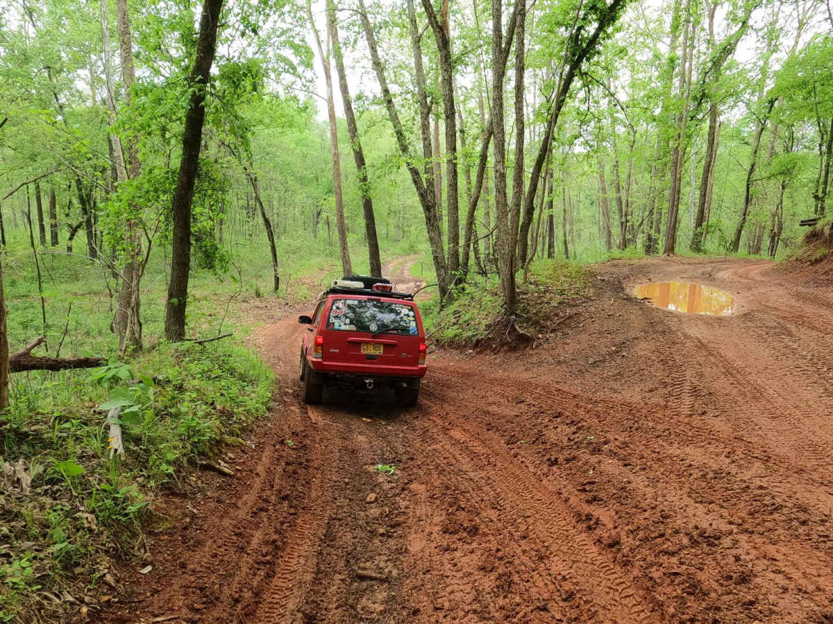 Well Hollow trail photo