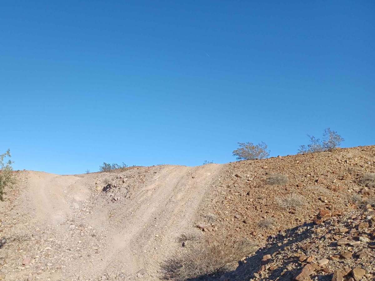 Mine Road photo 6