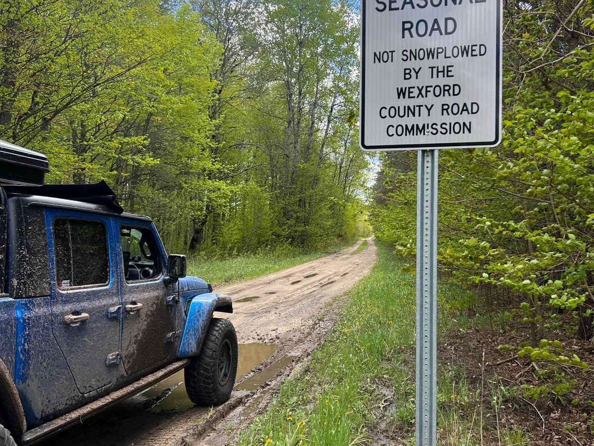 S 23-1/2 Trail photo 2