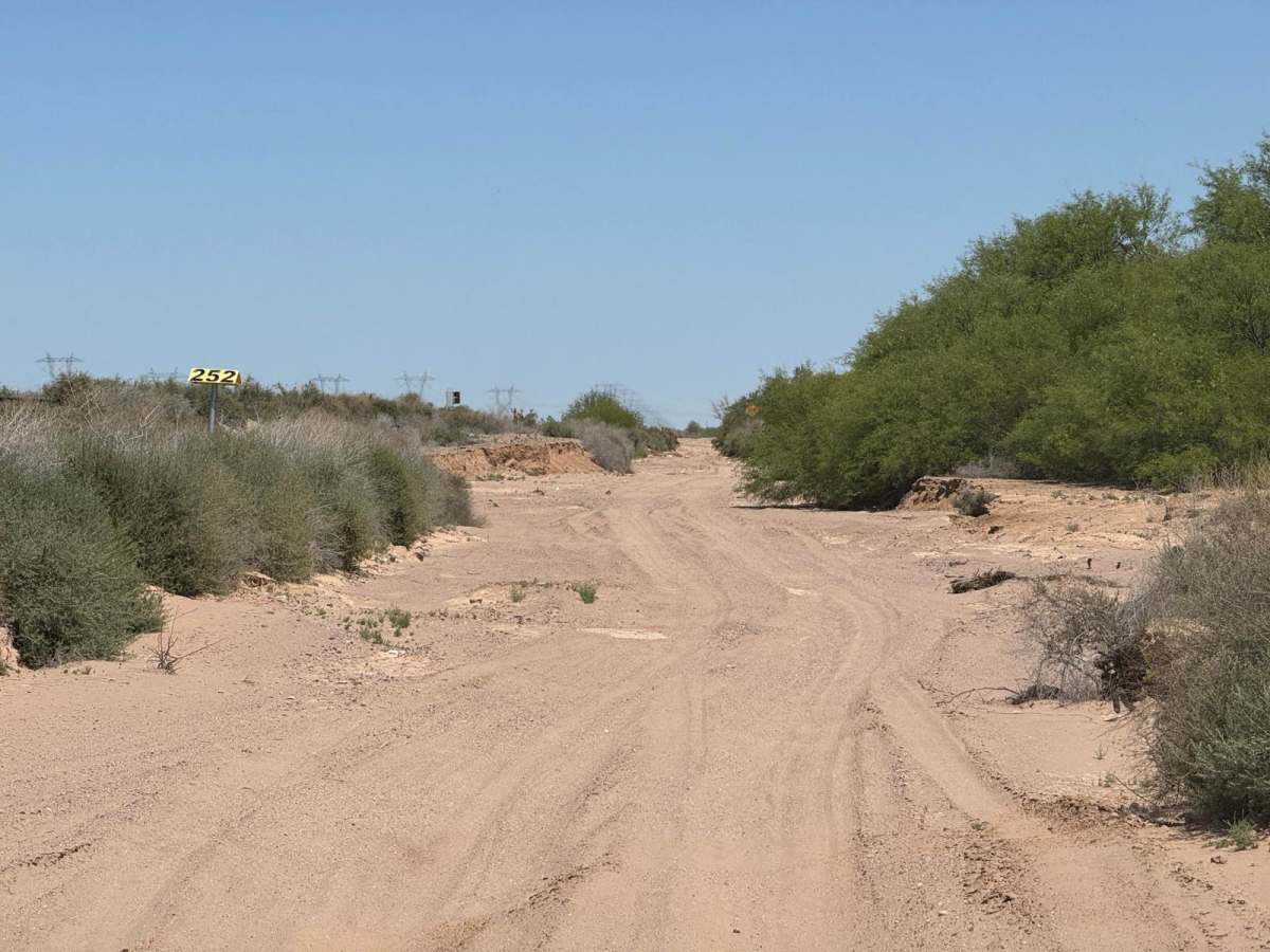 AZ Peace Trail Salome to Yuma photo 5