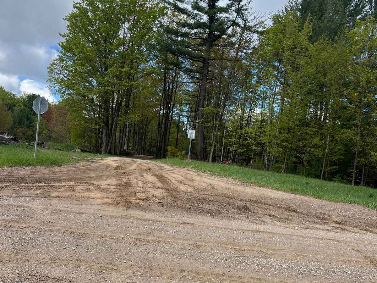 6 Trail photo 5
