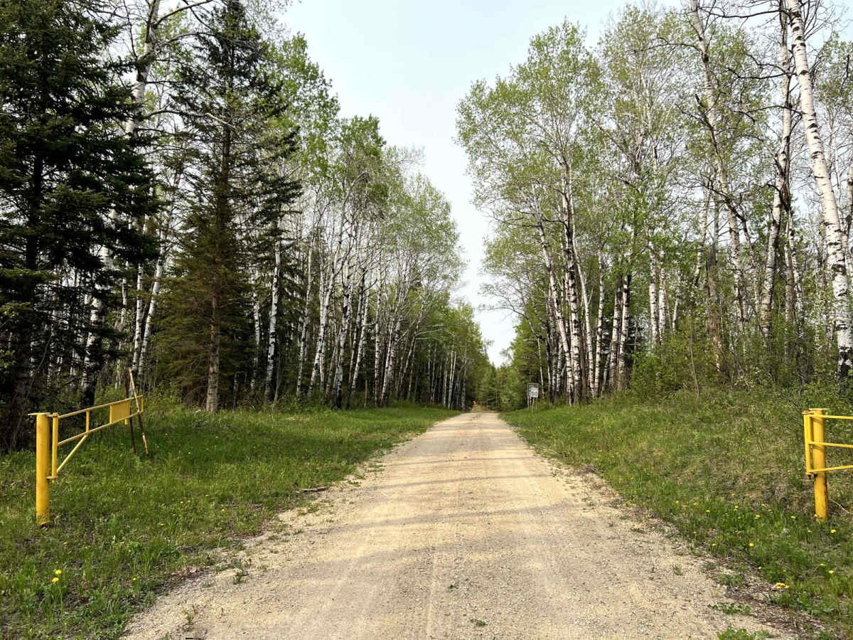 Rolling River Road photo 5