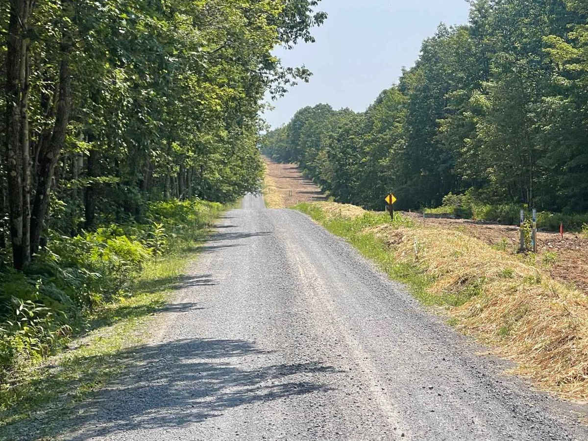 Sinking Springs Road photo 2