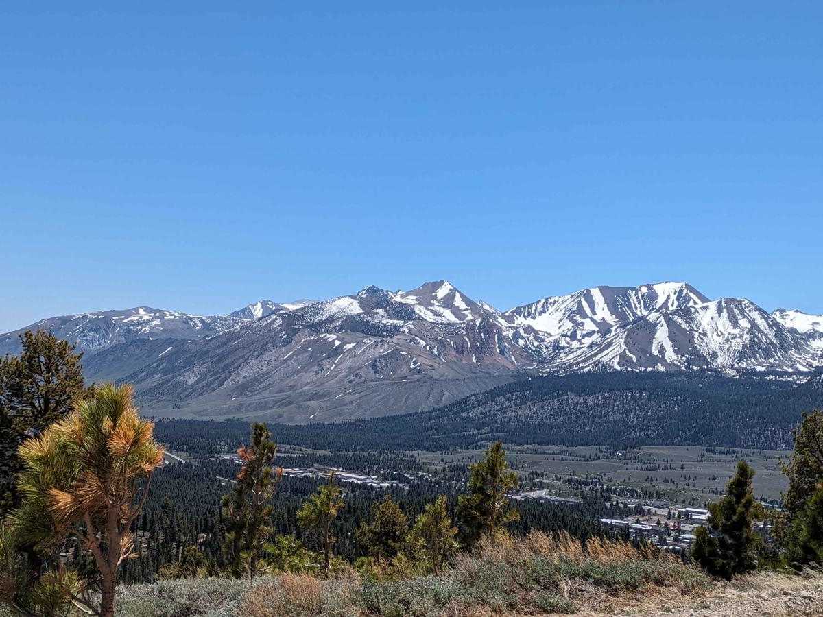 Mammoth Knolls Summit and Viewpoint trail photo