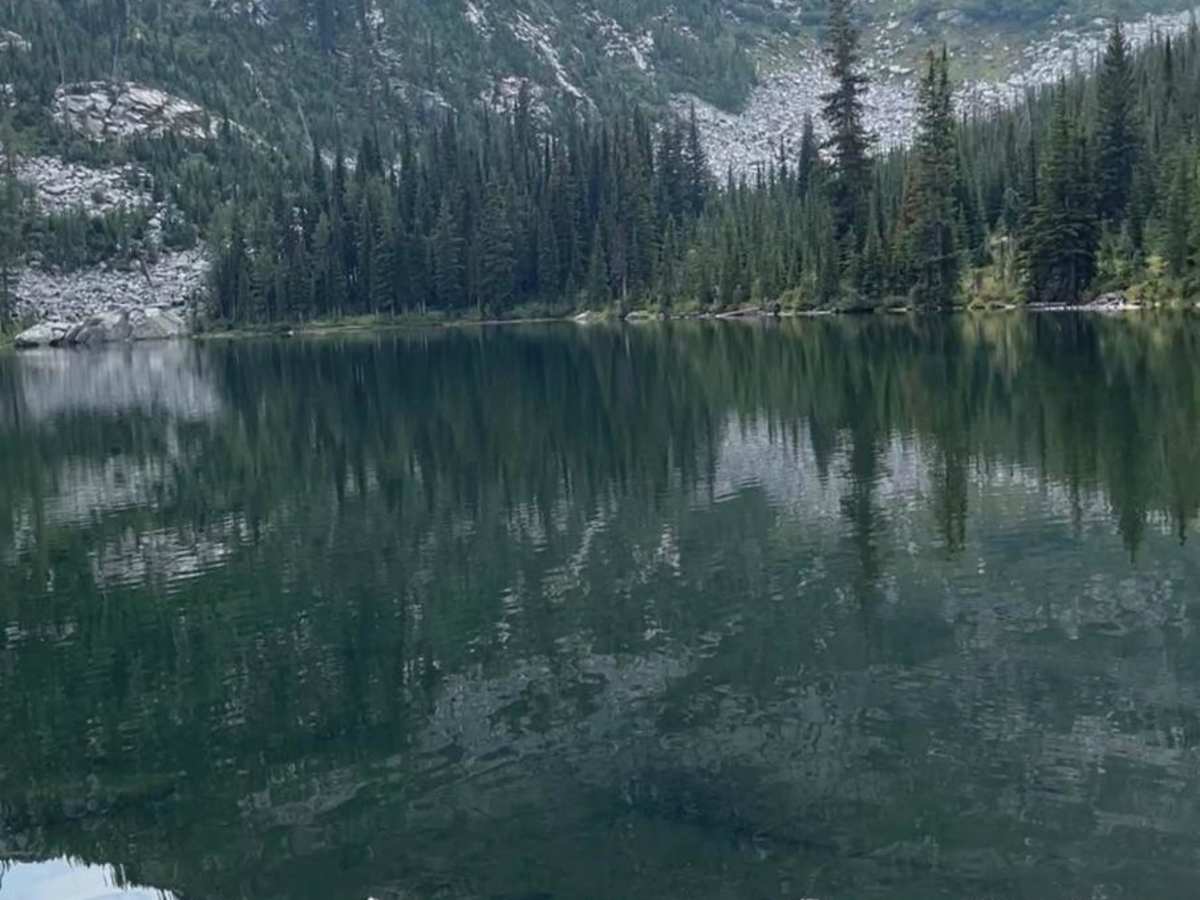Roman Nose Lake/Snow Creek trail photo