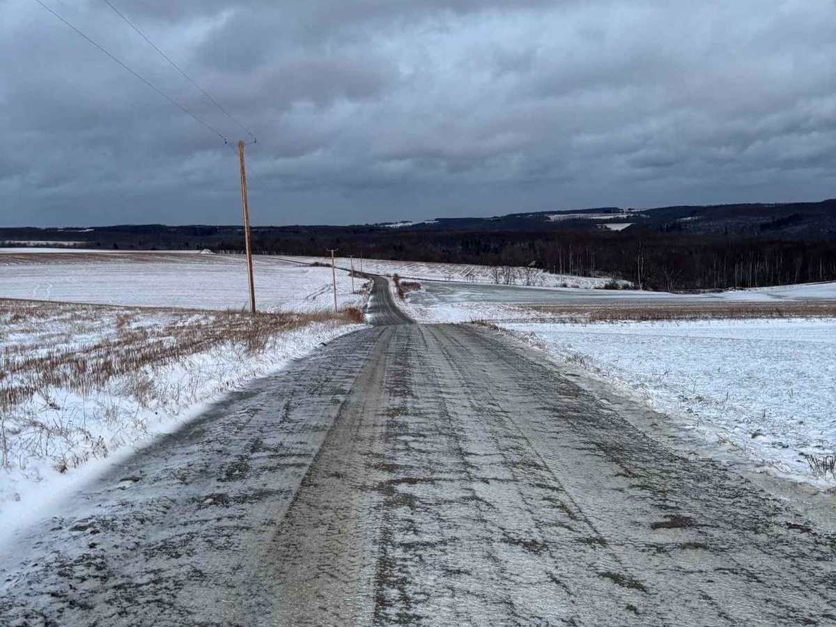 Olmstead Hill Road / Peck Road (seasonal) photo 4