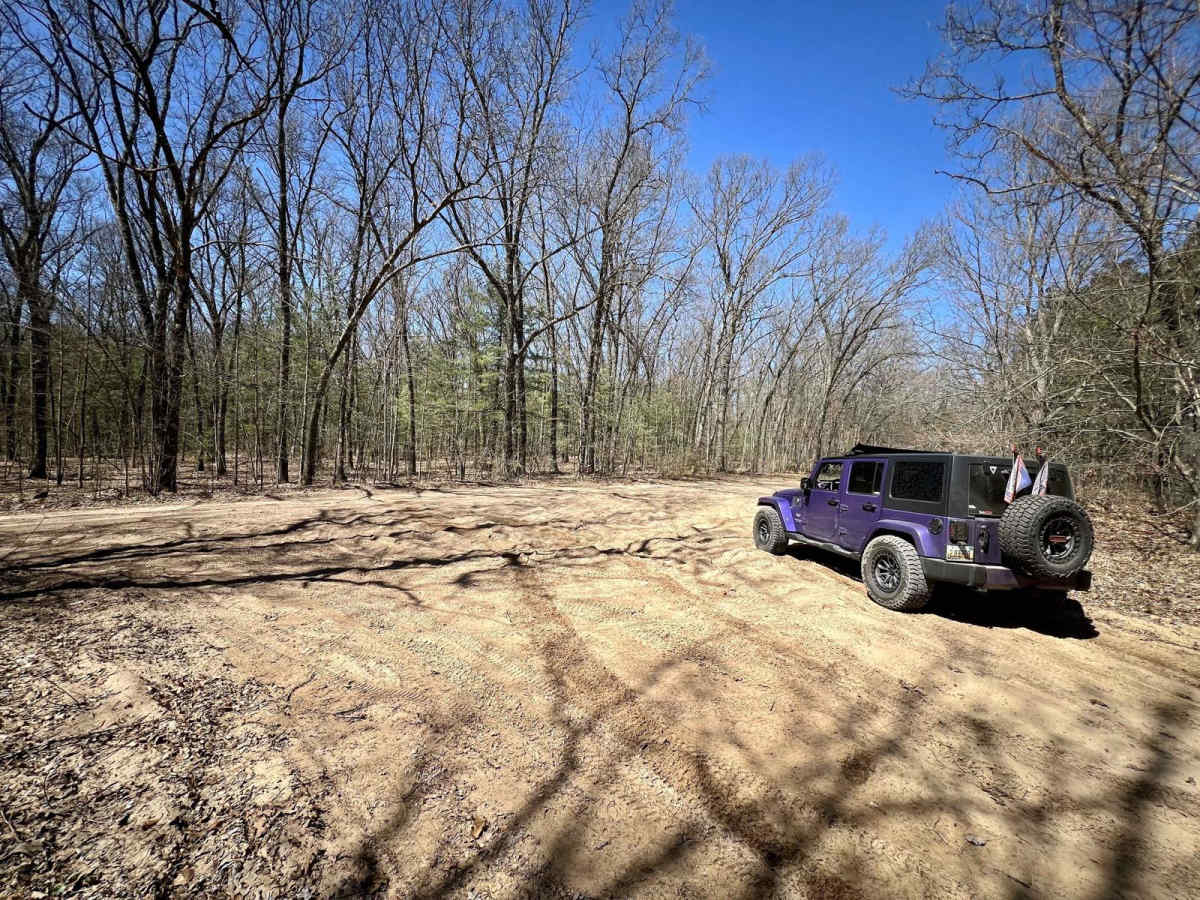 NFS 9847/Cedar Creek Motorsport Trailhead photo 5