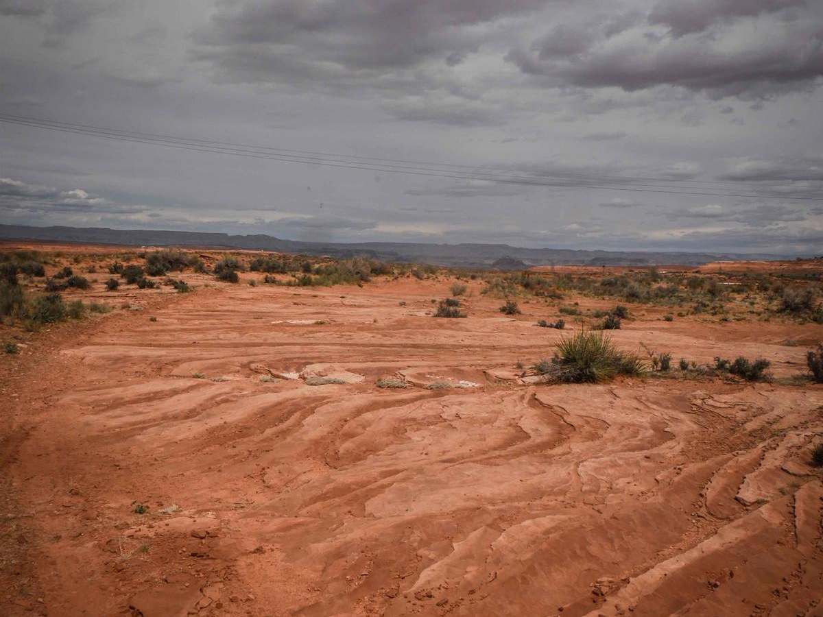 Powerline to Red Rim photo 3