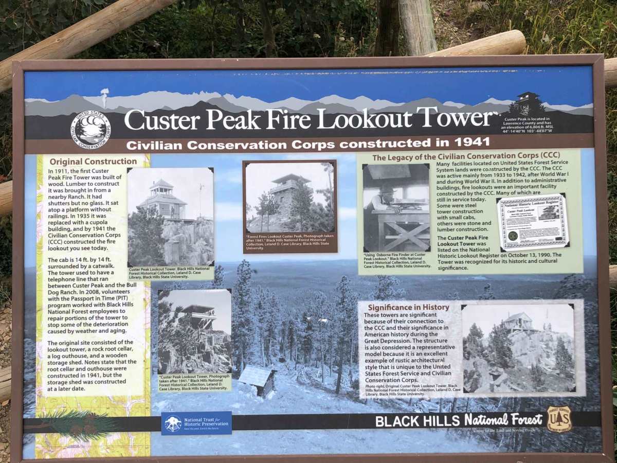 Custer Peak Fire Lookout photo 5